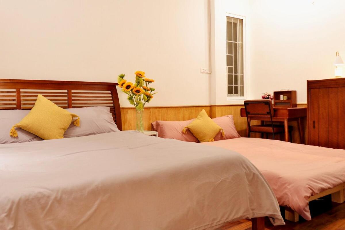 Holiday home Heart Of Hoan Kiem Rare 4br Large Cozy Private House Center Max 17pax Free Laundry *