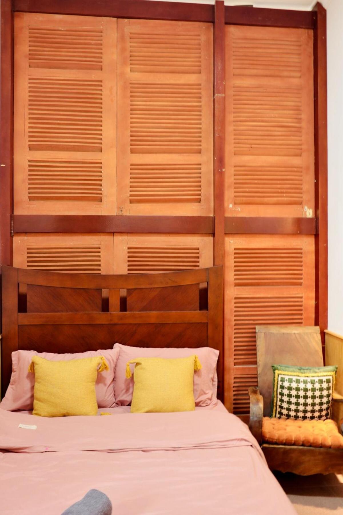 Holiday home Heart Of Hoan Kiem Rare 4br Large Cozy Private House Center Max 17pax Free Laundry *
