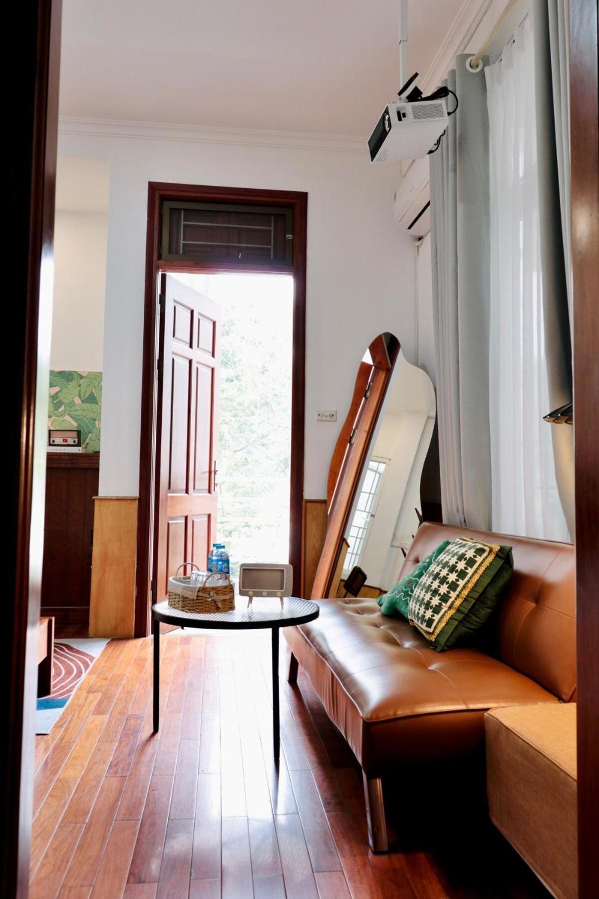 Heart Of Hoan Kiem Rare 4br Large Cozy Private House Center Max 17pax Free Laundry Nhà nghỉ *